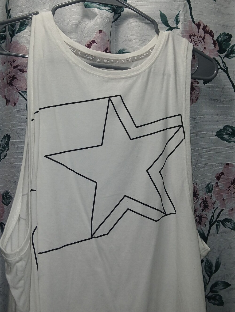 STARTER White Tank Top with Black Star Outline